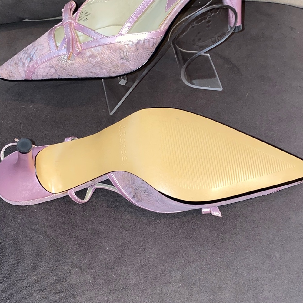 High Heels - Picture 3 of 4
